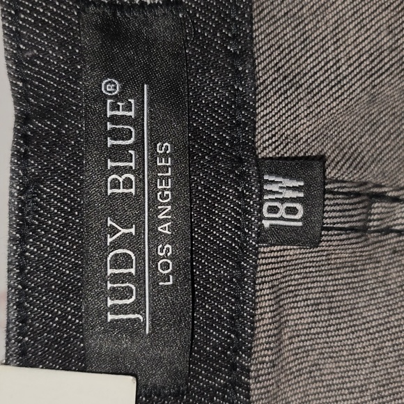Judy Blue Faded Black Denim Tummy Control High Waist Skinny Fit Jean Size 18W - Picture 9 of 14